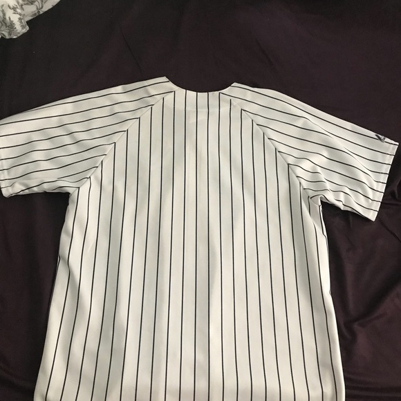 Authentic Yankees Large Jersey - Picture 3 of 3